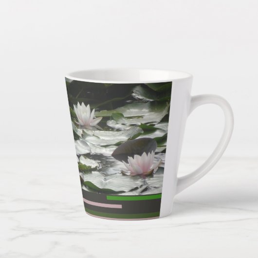 Belle Nénuphar rose Design Latte Mug (Droite)