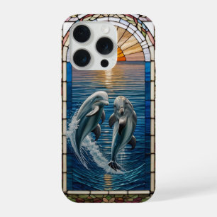 Belle œuvre d'art en verre coloré avec des dauphin
