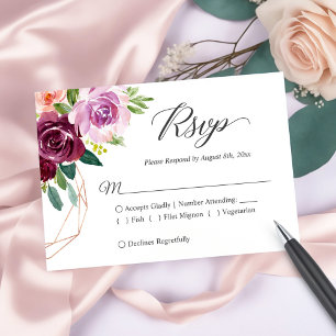 Belle Plum violet de mariage floral RSVP carte