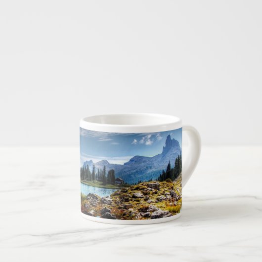 Belle tasse de café express de lac meadows de (Devant droit)