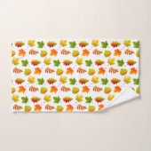 Belles feuilles d'automne sur fond blanc (Serviette à main)