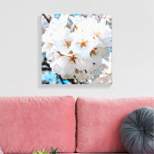 Belles fleurs blanches sous une toile de soleil br (Insitu(Salon))