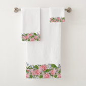 Belles fleurs roses sur blanc (En situation)