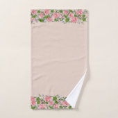 Belles fleurs roses sur du sable clair beige (Serviette à main)