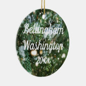 Bellingham Washington Snowy Pine Achtergrond Keramisch Ornament (Rechts)
