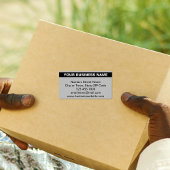 Benadrukt zakelijk merk op grijs verzendlabel