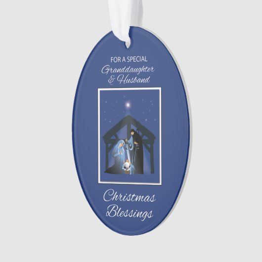 Bénédiction de Noël de la petite-fille et du mari (devant)