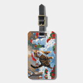 Bengaalse kat Kerstmis feestelijke sneeuw scene Bagagelabel (Voorkant verticaal)