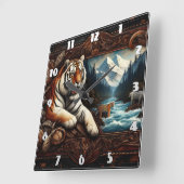 Bengaalse tijger rust in de buurt van Mountain Str Vierkante Klok (Hoek)