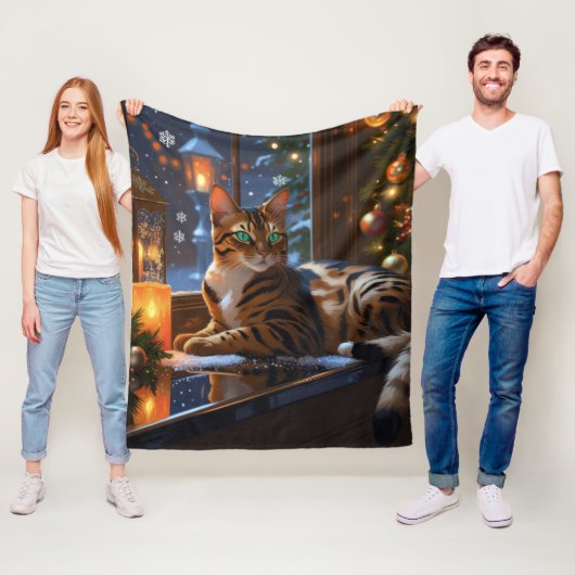 Bengal Cat With Christmas Lights Holiday Fleece Deken (In situ)