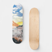 Bergen (fotomontage) 1 skateboard (Voorkant)