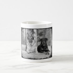 Berger allemand de meilleurs amis et tasse de