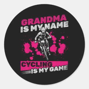Bergfietserende oma is mijn naam fietsen is mijn l ronde sticker