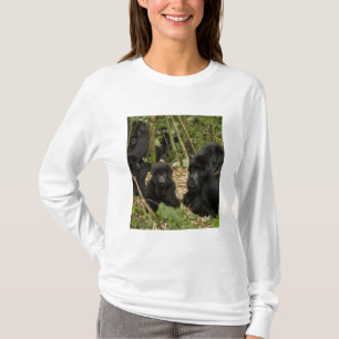 Berggorilla, volwassene met jong t-shirt