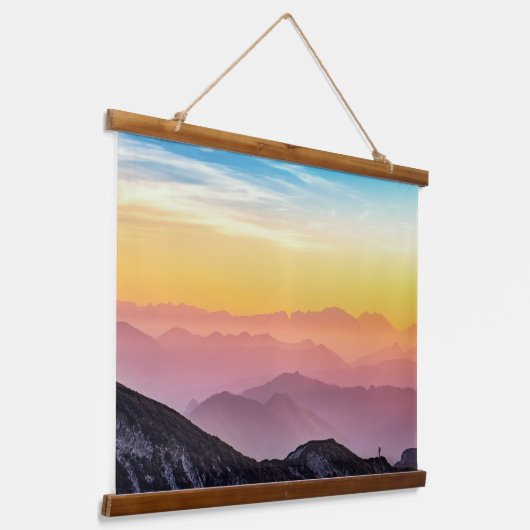 Berglandschap op zonsondergang hangend wandkleed (Gebogen)