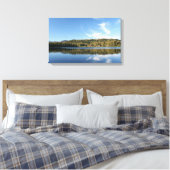 Bergmeer, bos, Cabines, Blue Sky Canvas Afdruk (Insitu (Slaapkamer))
