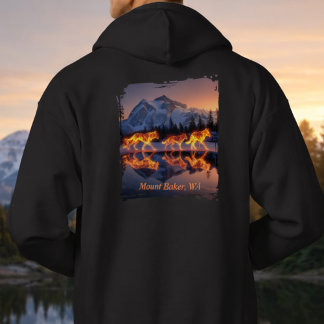Bergscène met Geestwolven Hoodie
