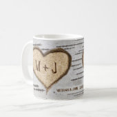Berkenboom hart initialen rustieke bruiloft koffiemok (Voorkant links)