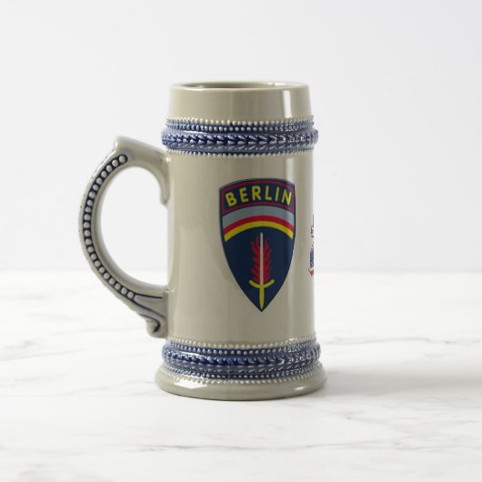 BerlinBrigade Stein (editie 1945-1994) Bierpul (Links)