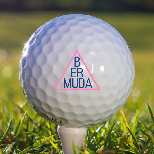 Bermudadriehoek met moderne tekst binnenin golfballen