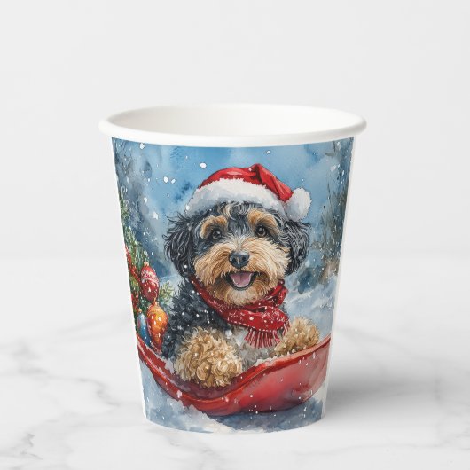 Bernedoodle Hond in Sledge Laat het Sneeuw Kerstmi Papieren Bekers (Voorkant)