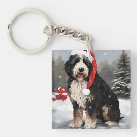 Bernedoodle Hond in Sneeuw Kerstmis Sleutelhanger (Voorkant)