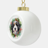 Bernedoodle Kerstkrans Feestelijke Pup Keramische Bal Ornament (Rechts)