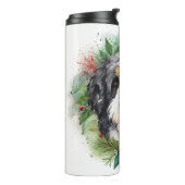 Bernedoodle Kerstkrans Feestelijke Pup Thermosbeker (Gedraaid links)