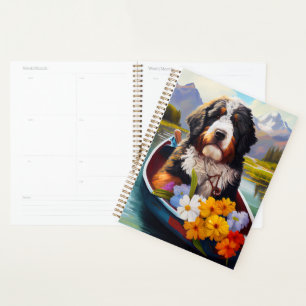 Bernedoodle sur une pagaie : une aventure Pittores