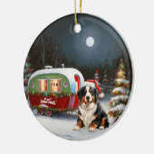 Bernese Bergkaravaan Kerst Avontuur Keramisch Ornament (Links)