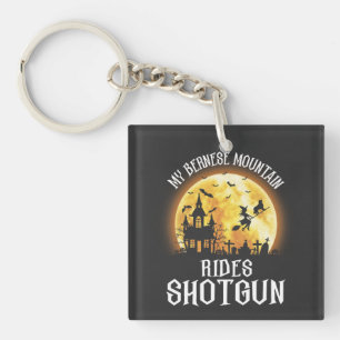 Bernese Dog Rides Shotgun, Halloween Spooky Dog Sleutelhanger