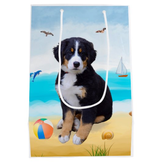 Bernese Mountain Dog over Beach Medium Cadeauzakje (Achterkant)
