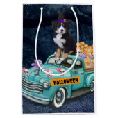 Bernese Mountain Halloween Truck Scary Night Medium Cadeauzakje (Voorkant)