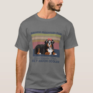 Bernese Mountain Mom Bandana Match Vintage Mother' T-shirt