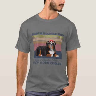 Bernese Mountain Mom Bandana Match Vintage Mother' T-shirt
