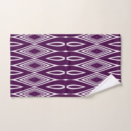 Berry and White Geometric Diamond Patterned Bad Handdoek (Handdoek)