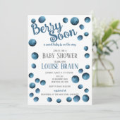 Berry Bientôt Baby shower Invitation (Debout devant)