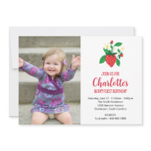 Berry eerste aardbeienfoto verjaardag