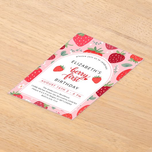 Berry eerste Schattigee 1e verjaardag Strawberry G Acryl Uitnodigingen (Laagn)