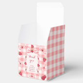 Berry First Birthday Red Gingham Bows Square Bedankdoosjes (Geopend)