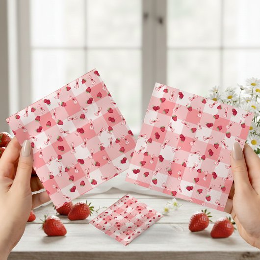Berry First Birthday Red Gingham Bows Tissuepapier