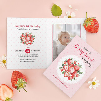 Berry Sweet 1e verjaardag gevouwen Uitnodiging