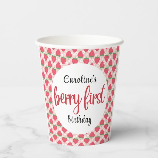 Berry Sweet Strawberry 1st Birthday Party Papieren Bekers (Achterkant)