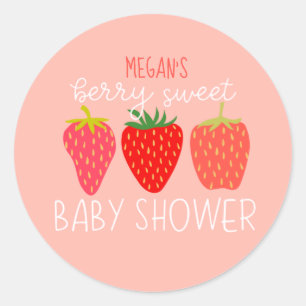 Berry Sweet Strawberry Baby shower Uitnodiging Ronde Sticker