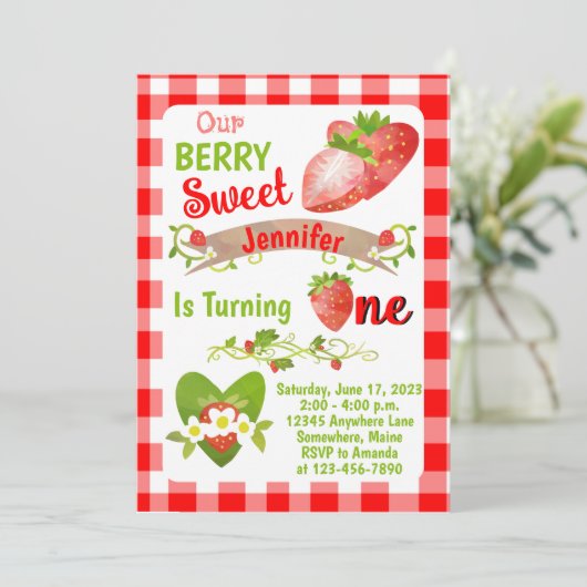 Berry Sweet Strawberry Invitations d'anniversaire (Debout devant)