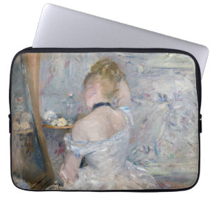 Berthe Morisot - Vrouw bij Haar Toilette Laptop Sleeve