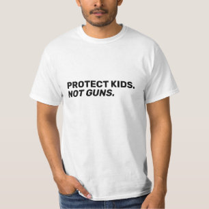 Bescherm kinder Niet pistolen zwarte tekst minimal T-shirt
