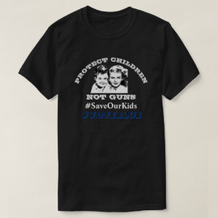 BESCHERM KINDEREN NIET PISTOLEN #VOTEBLUE T-SHIRT