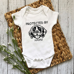 Beschermd door Dog Personalized baby body suit & h Romper