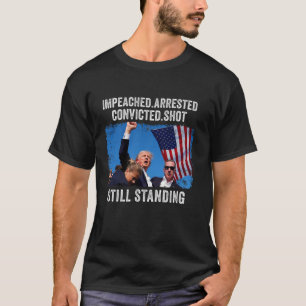 Beschuldigde aangehouden veroordeelde schot staat t-shirt